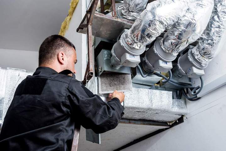 Installation ventilation Paris